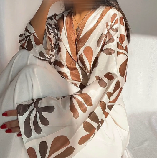 Blouse Cache-cœur satiné motifs marrons